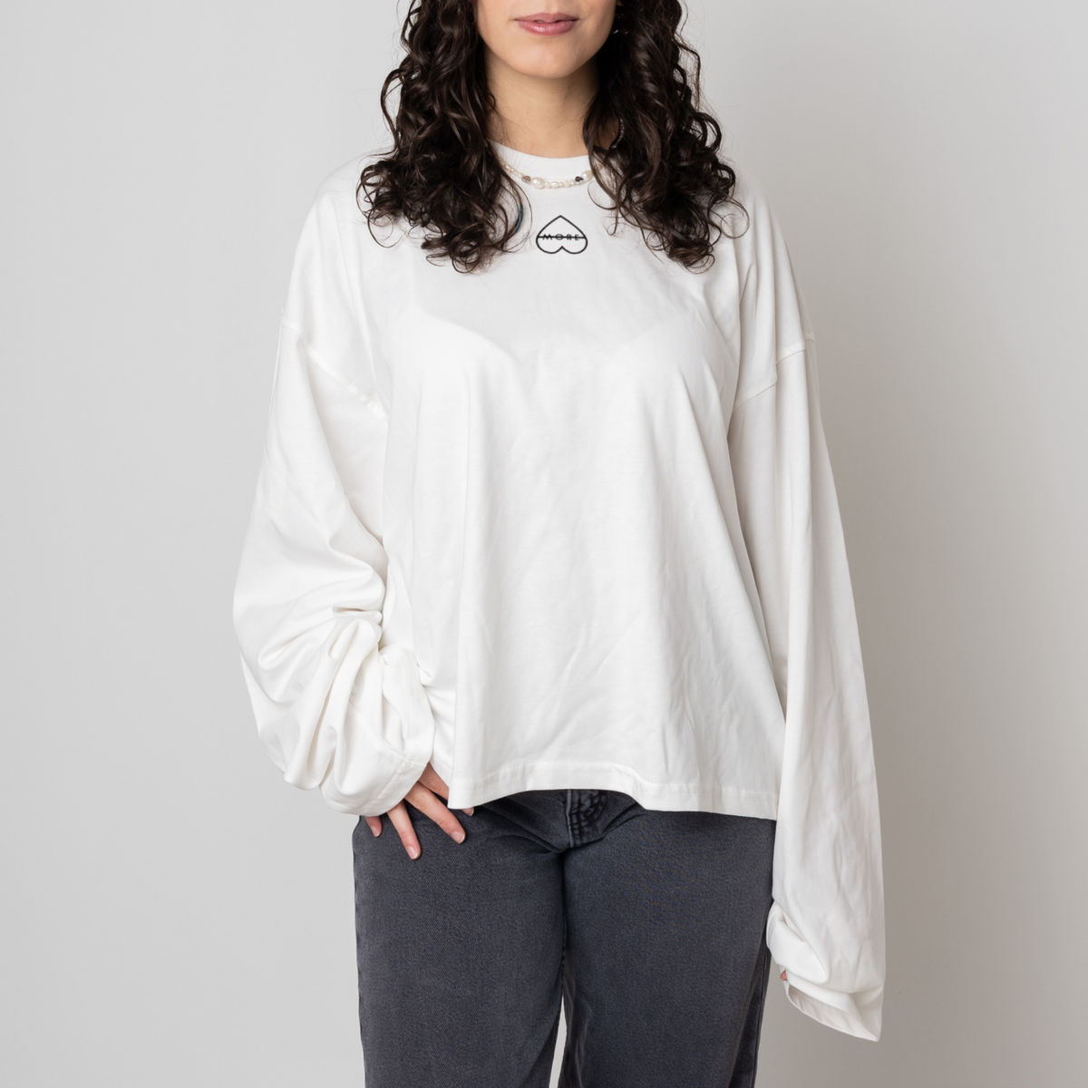 A-MORE - I'M SO HOT TEE